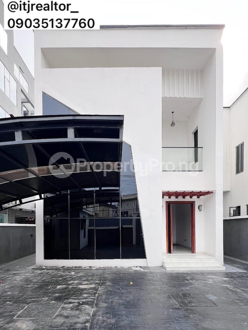5 bedroom House for sale chevron Lekki Lagos