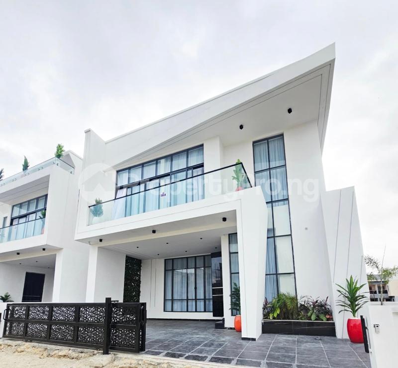 5 bedroom House for sale chevron Lekki Lagos
