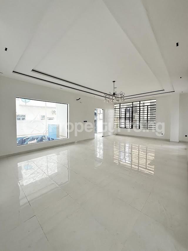 5 bedroom House for sale Orchid Lekki Lagos