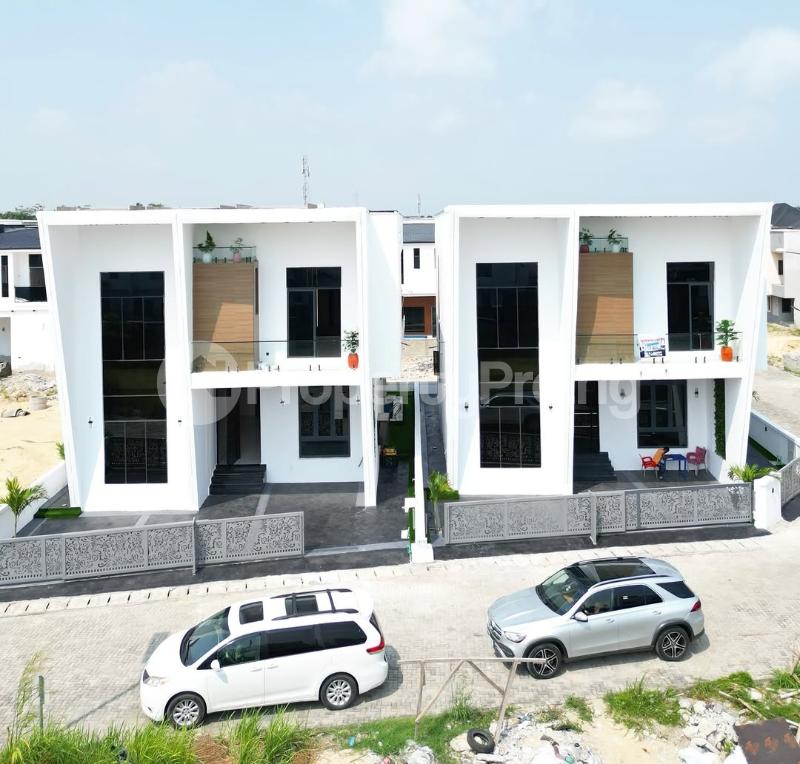 5 bedroom House for sale Chevron Lekki Lagos