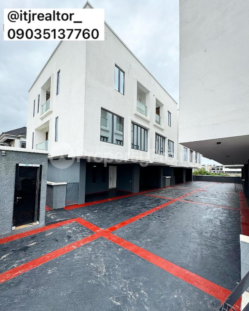 5 bedroom House for sale orchid Lekki Lagos