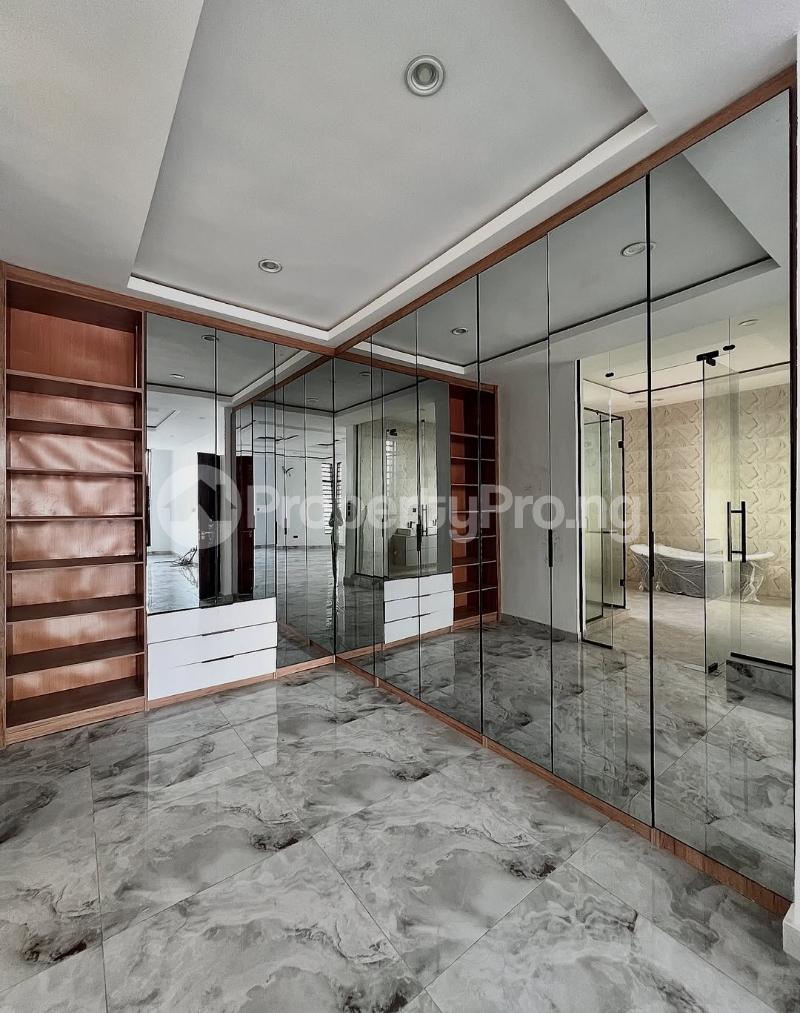 5 bedroom House for sale Osapa london Lekki Lagos