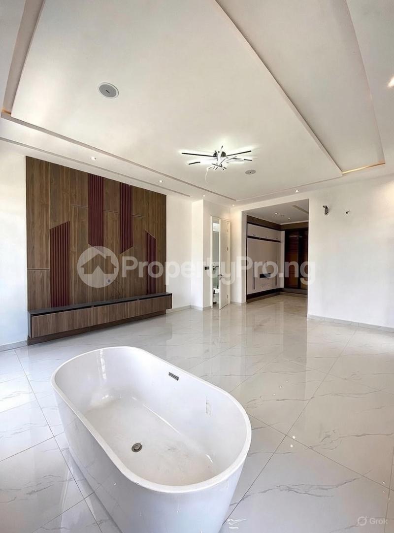 5 bedroom House for sale Megamound Estte Ikota Lekki Lagos