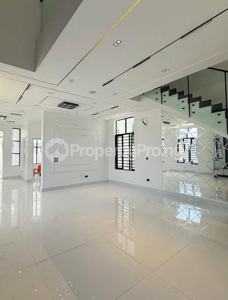 5 bedroom House for sale Orchid Lekki Lagos