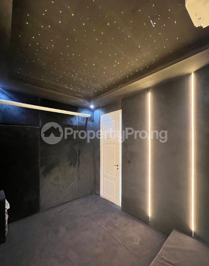 5 bedroom House for sale chevron Lekki Lagos