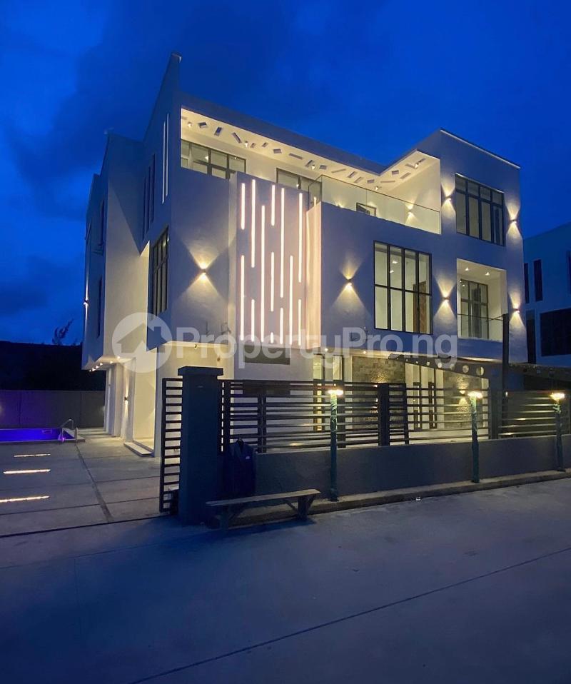 5 bedroom House for sale Acadia Groove Estates Osapa london Lekki Lagos