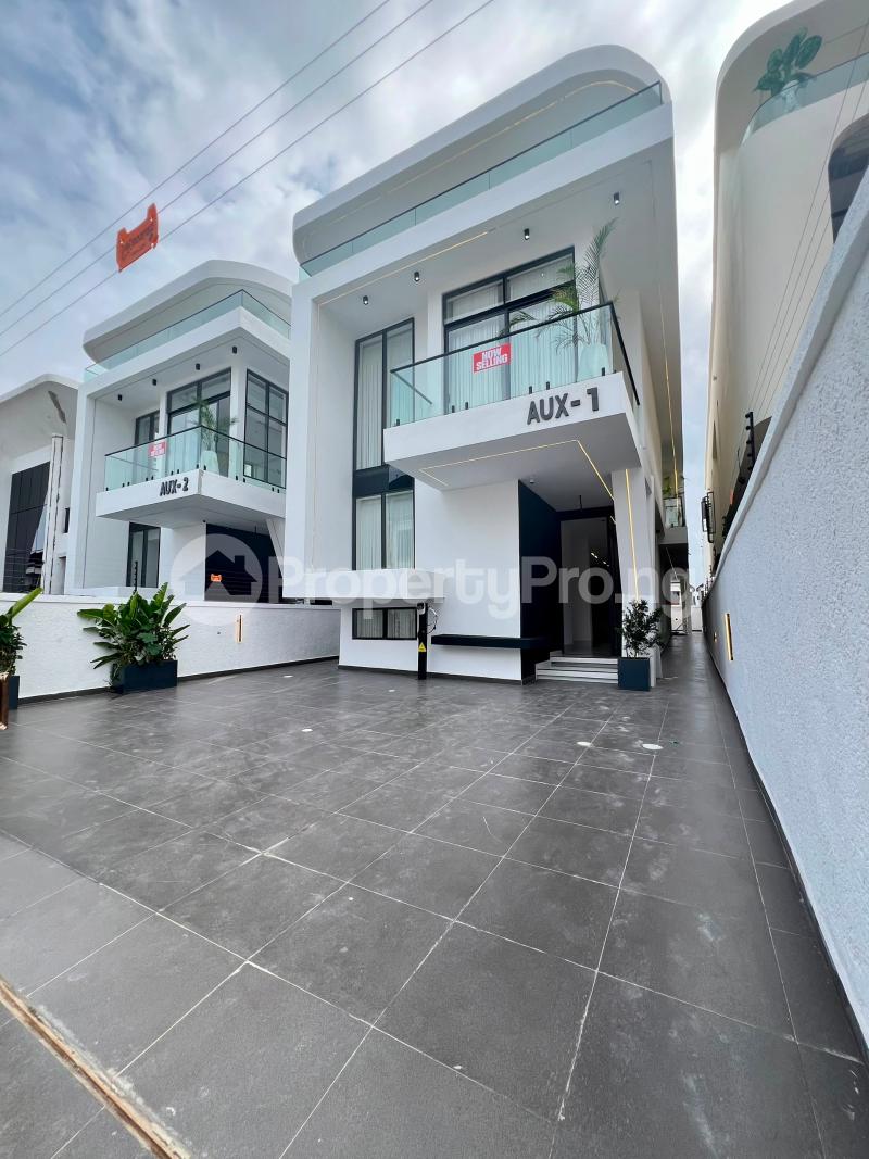 5 bedroom House for sale Orchid Lekki Lagos