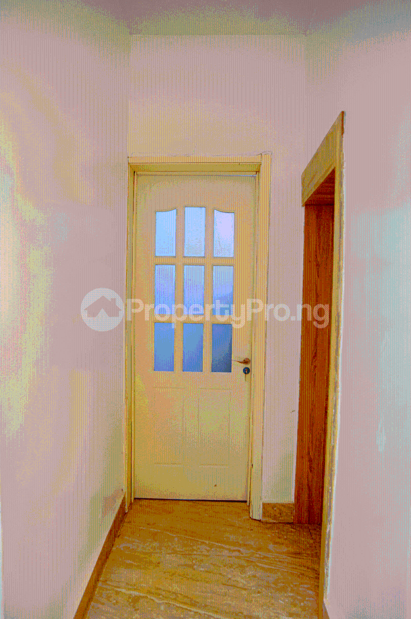 5 bedroom House for sale Favour Odogwu Street, Back Of Nta Oshimili North Delta