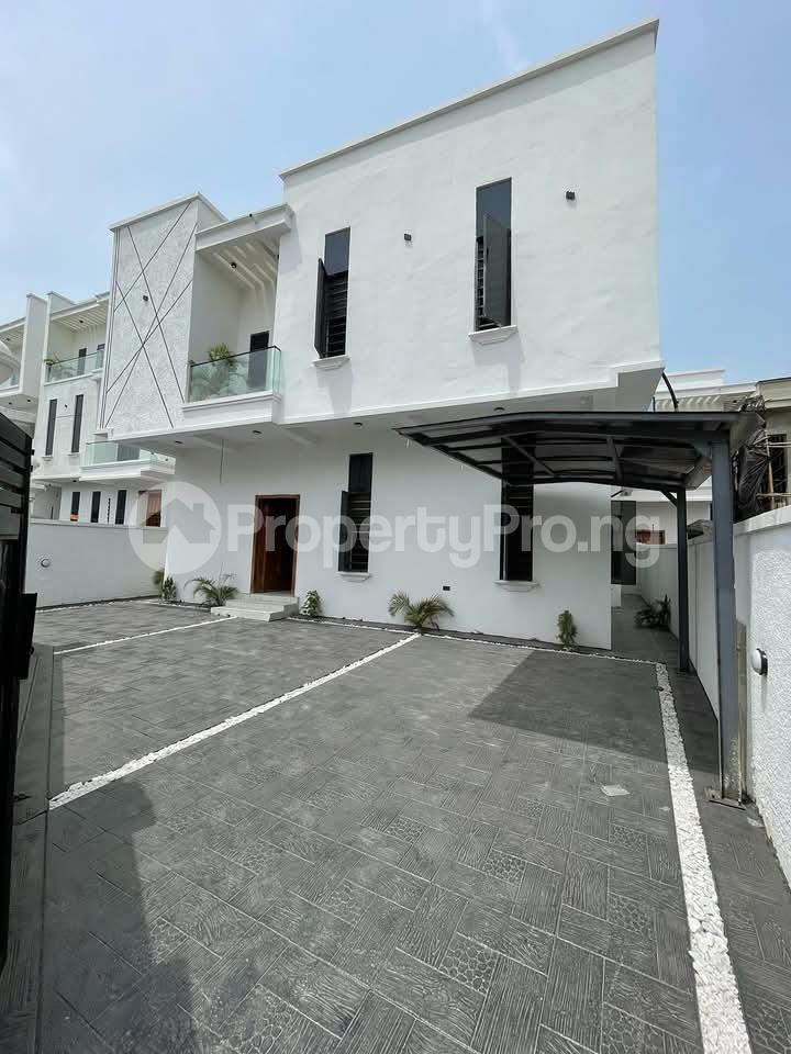 5 bedroom House for sale chevron Lekki Lagos