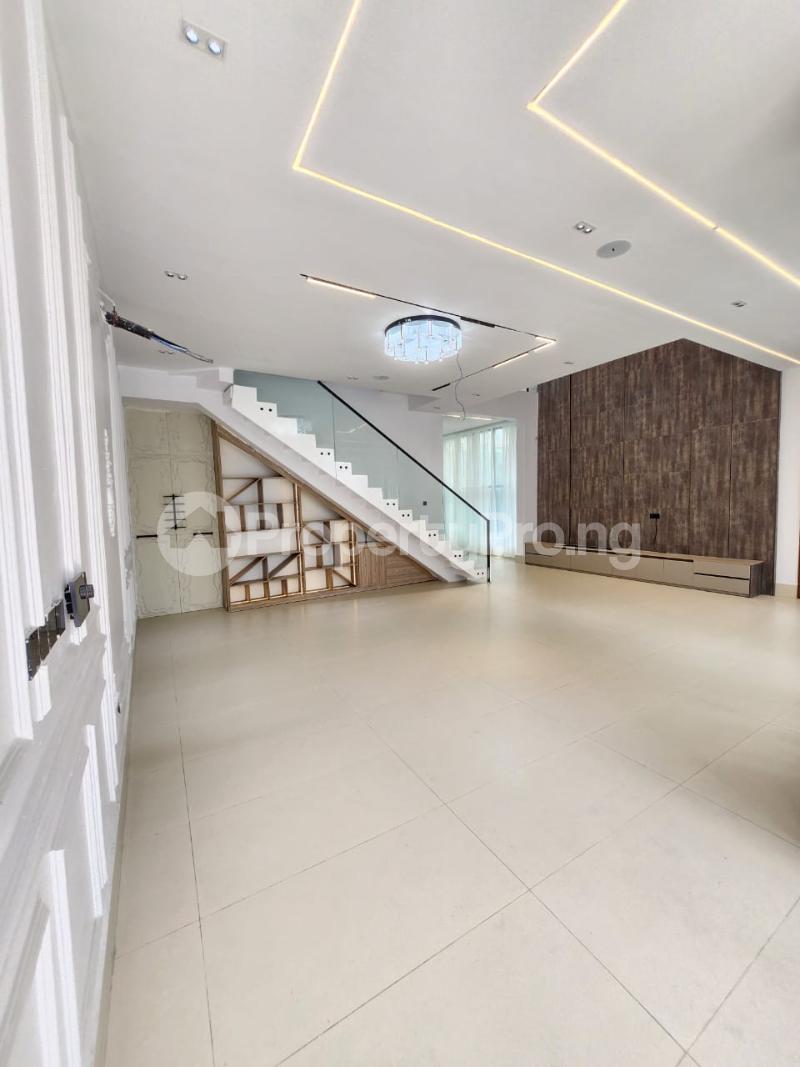 5 bedroom House for sale VGC Lekki Lagos