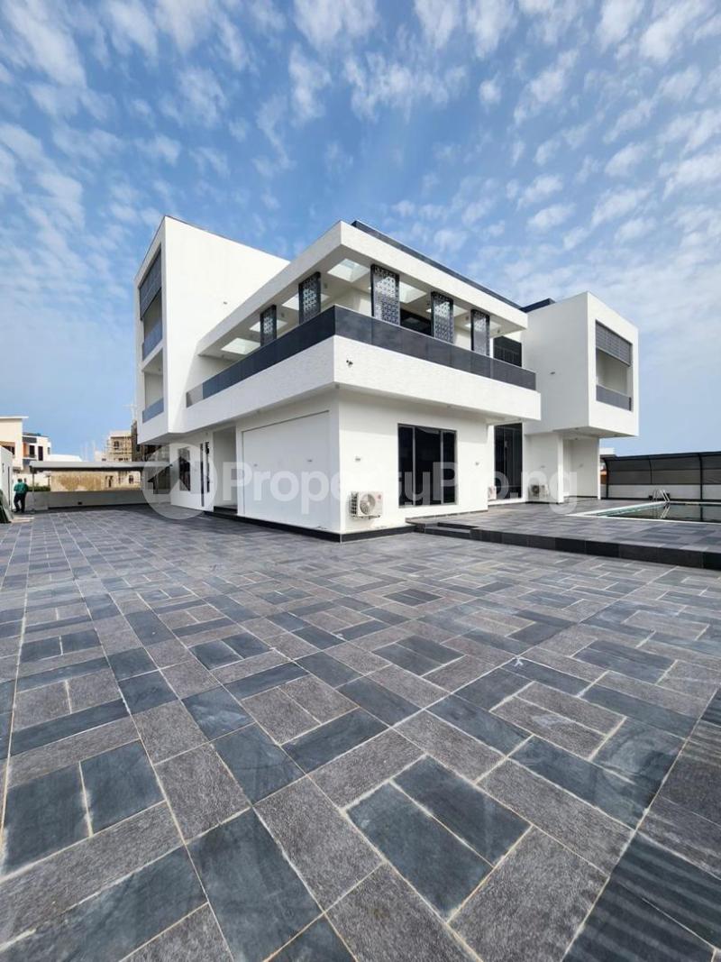 5 bedroom House for sale Osapa london Lekki Lagos