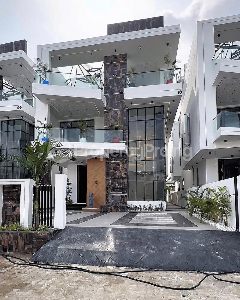 5 bedroom House for sale chevron Lekki Lagos