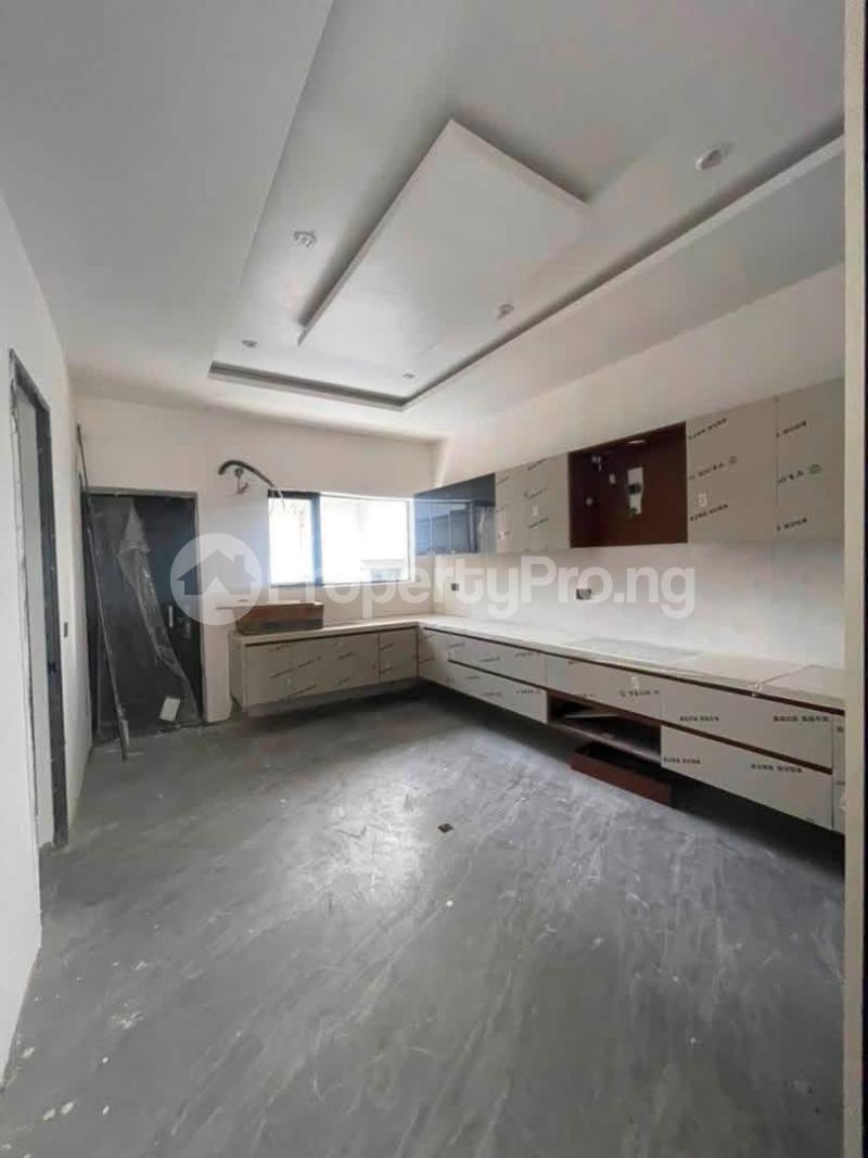 5 bedroom House for sale Osapa london Lekki Lagos