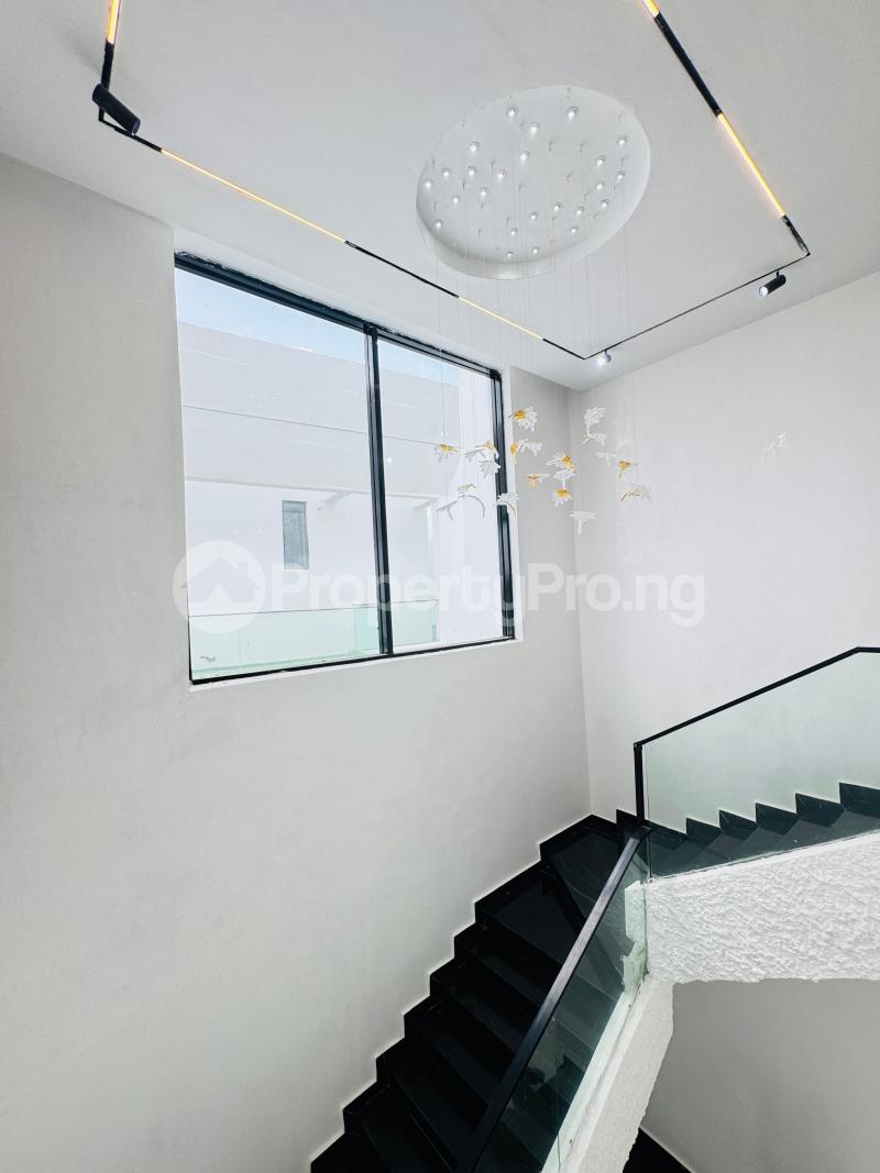 5 bedroom House for sale Osapa Lekki Lagos Osapa london Lekki Lagos