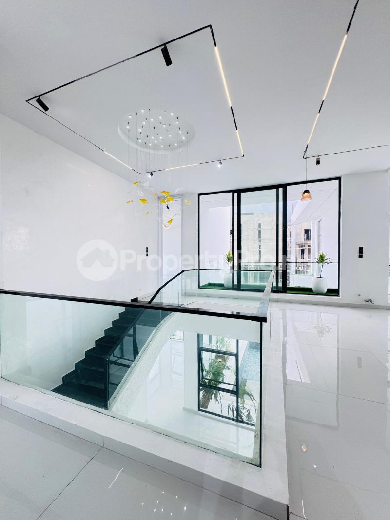 5 bedroom House for sale Osapa Lekki Lagos Osapa london Lekki Lagos