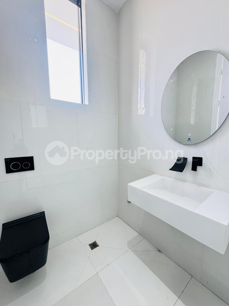 5 bedroom House for sale Osapa Lekki Lagos Osapa london Lekki Lagos