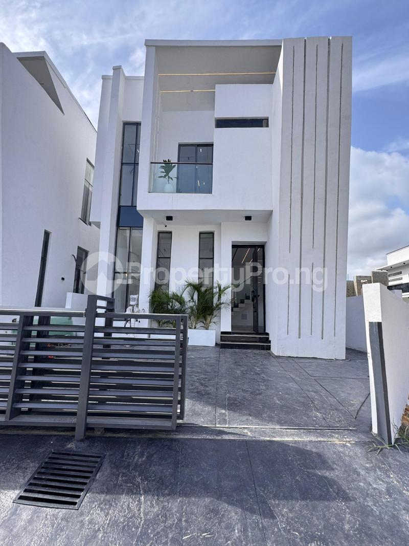 5 bedroom House for sale Chevron Lekki Lagos