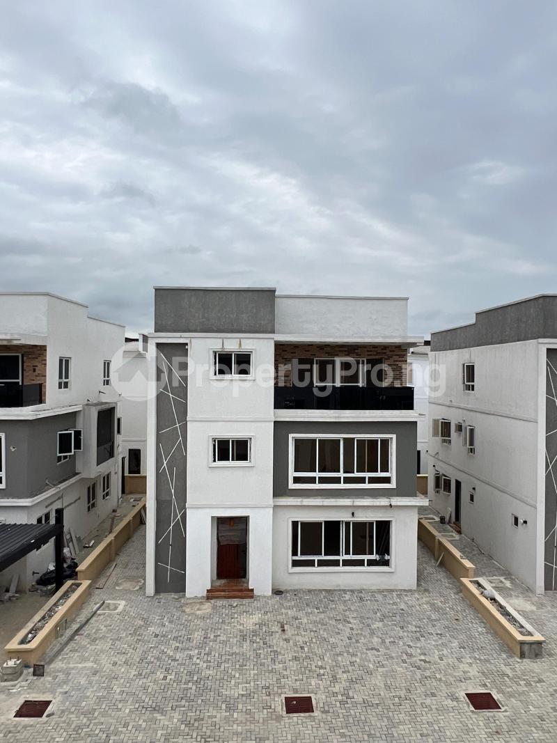 5 bedroom House for sale Osapa london Lekki Lagos