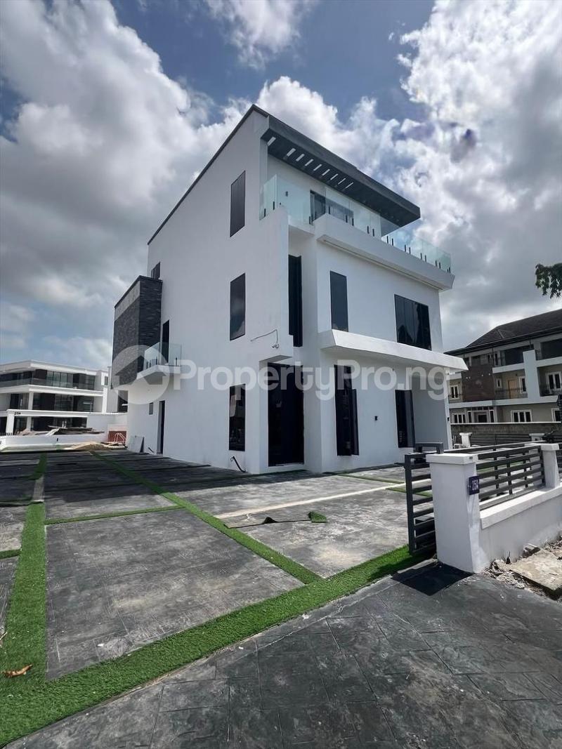5 bedroom House for sale Osapa london Lekki Lagos