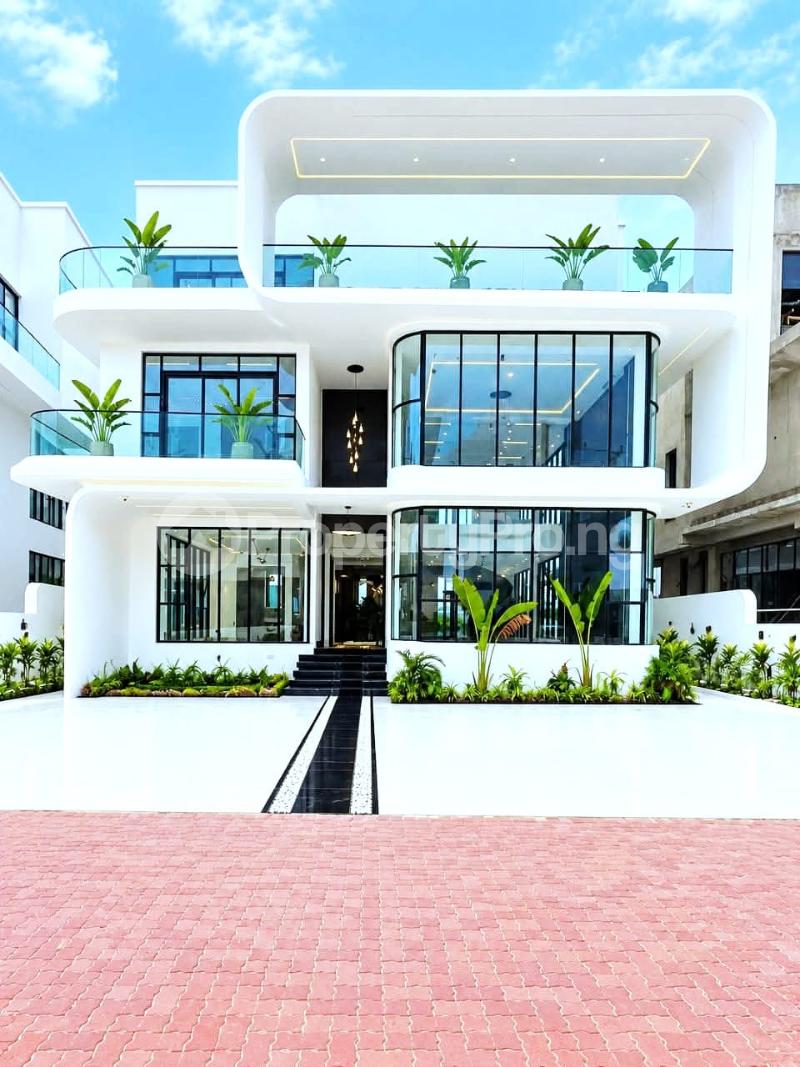 5 bedroom House for sale Osapa london Lekki Lagos