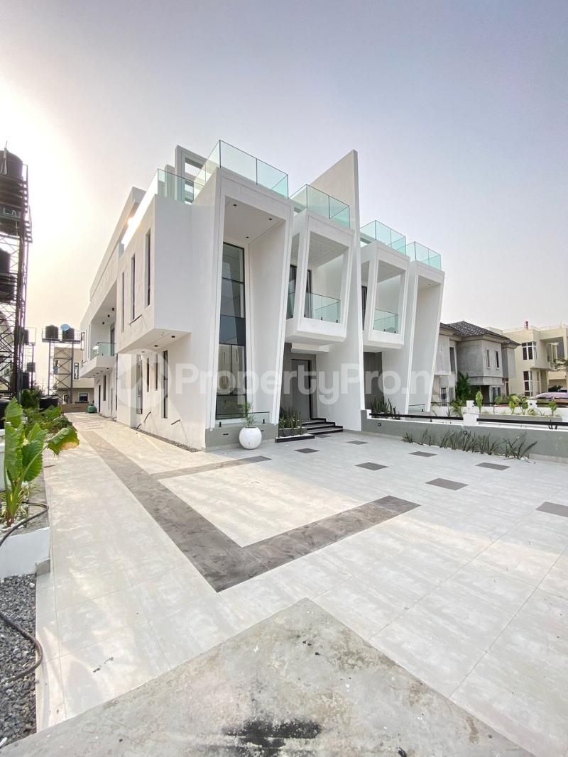 5 bedroom House for sale Osapa london Lekki Lagos