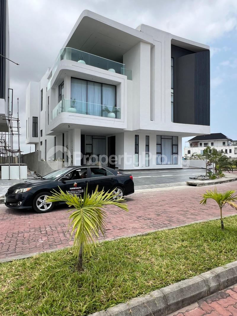5 bedroom House for sale Osapa london Lekki Lagos