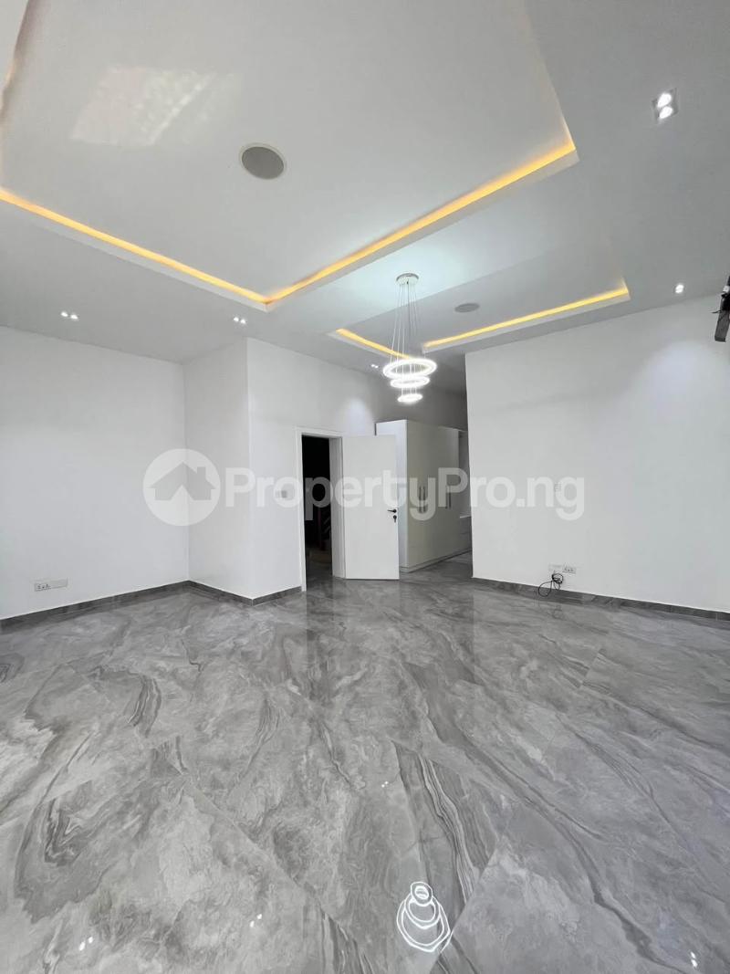 5 bedroom House for sale Lekki Lagos