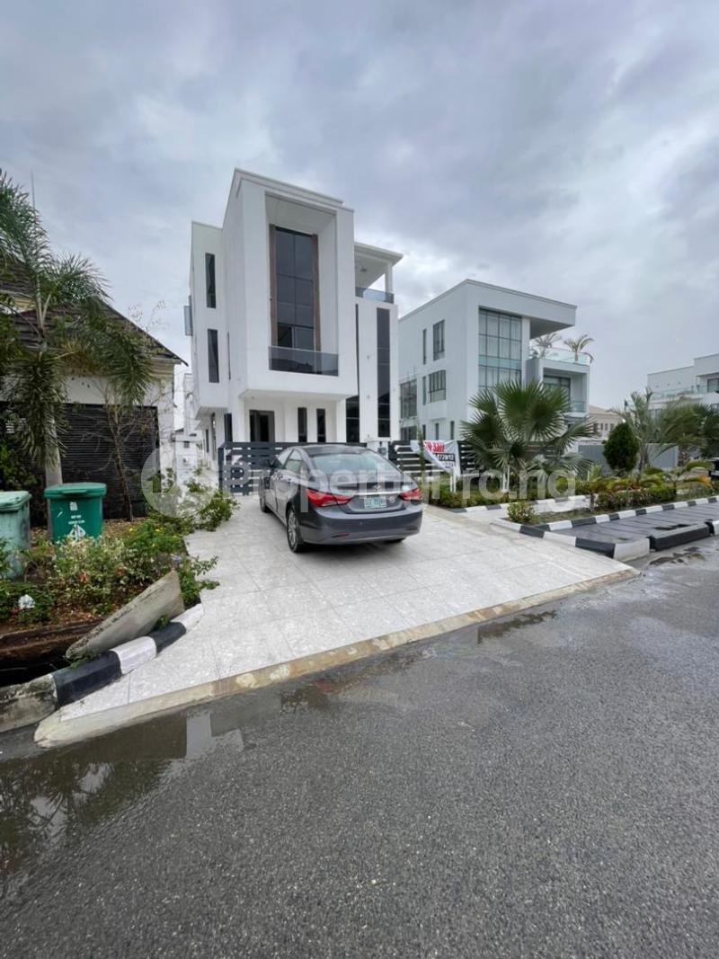 5 bedroom House for sale Osapa london Lekki Lagos
