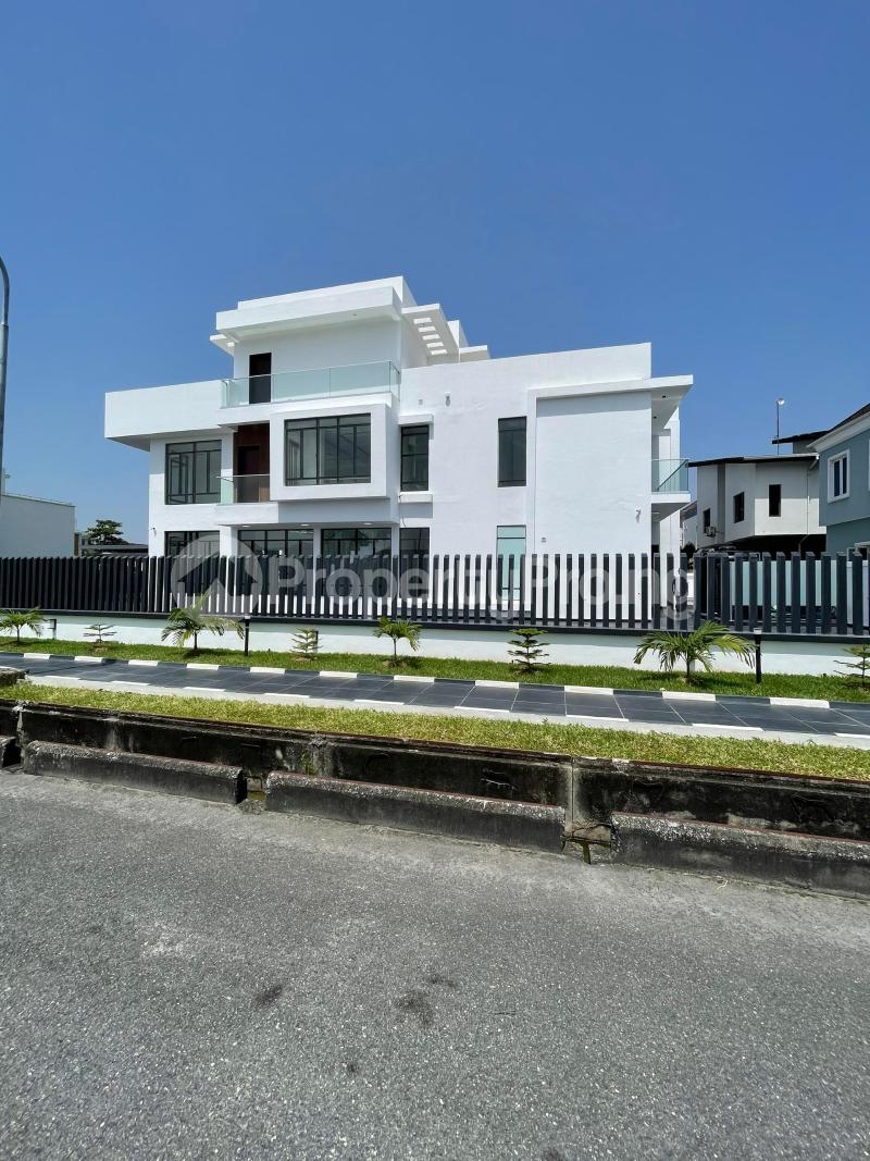 5 bedroom House for sale Osapa london Lekki Lagos