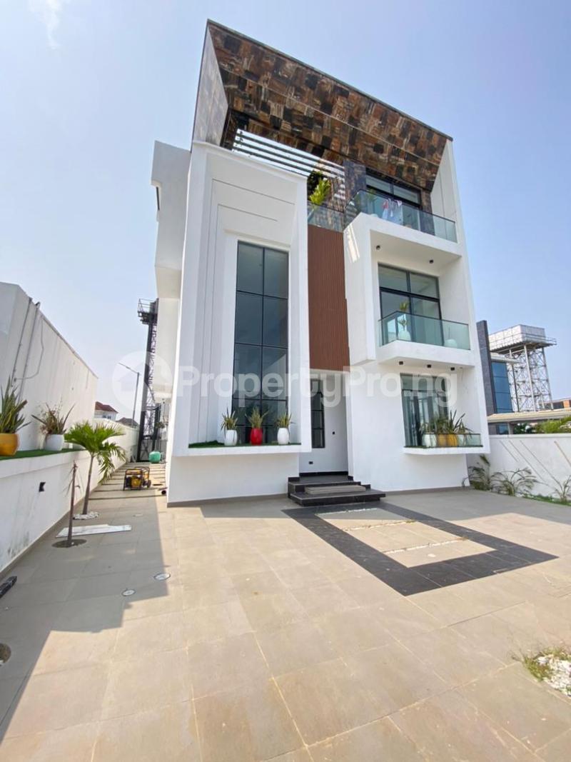 6 bedroom House for sale Osapa london Lekki Lagos