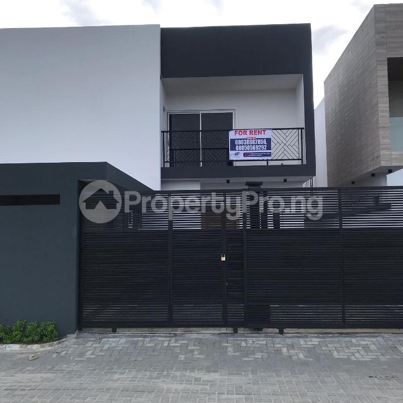 4 bedroom House for rent Near Pinnock Estate Osapa london Lekki Lagos