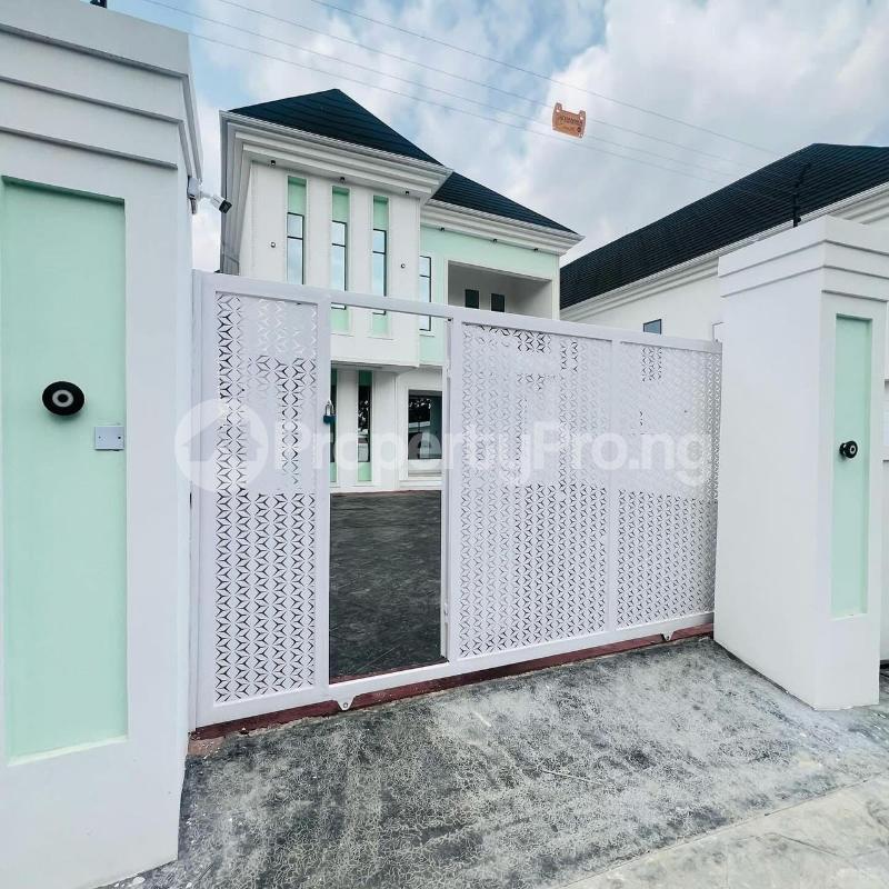 5 bedroom House for sale Omole phase 1 Ojodu Lagos