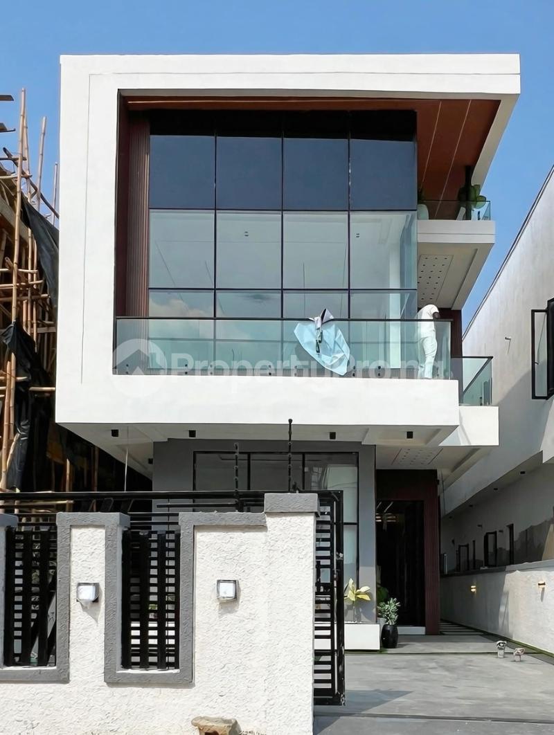 5 bedroom House for sale Ajah Lagos