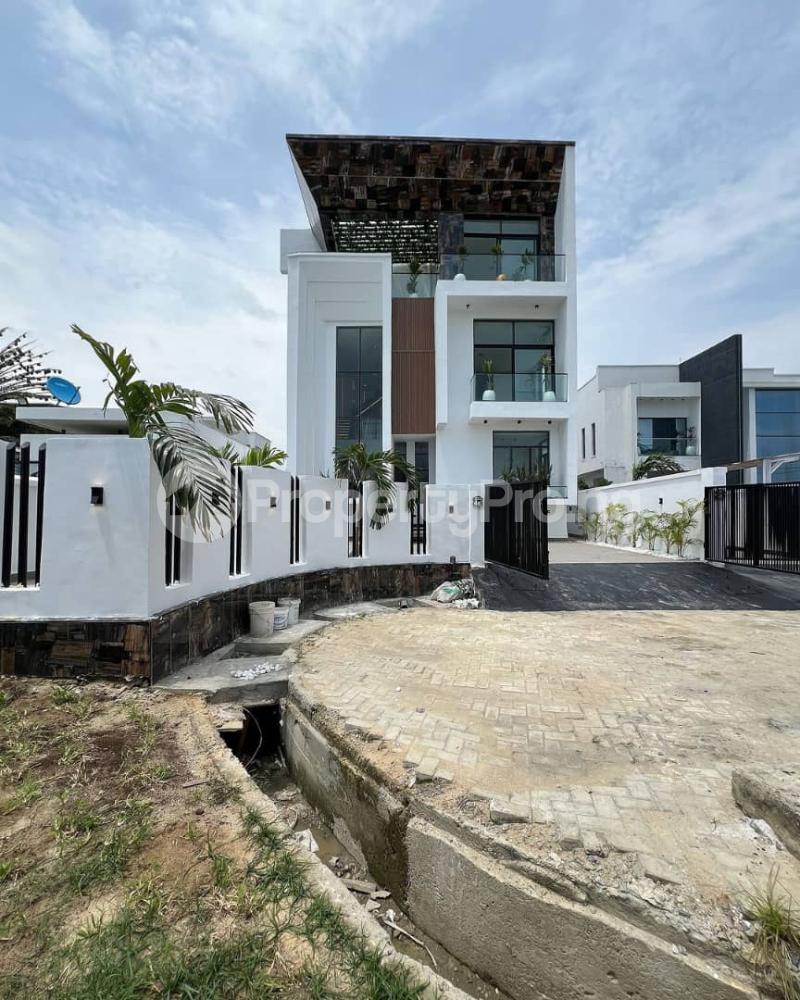 6 bedroom House for sale Osapa london Lekki Lagos