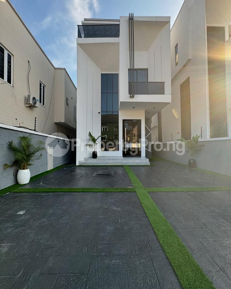 5 bedroom House for sale Osapa london Lekki Lagos