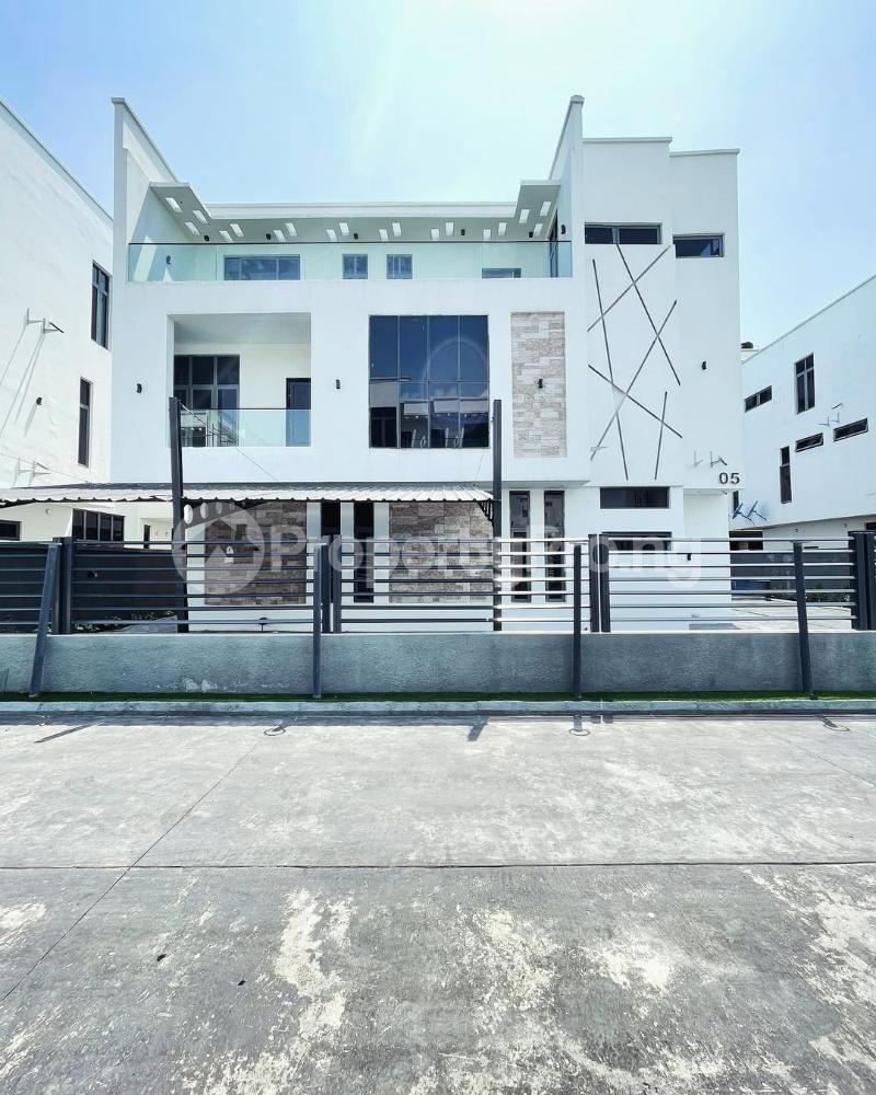 5 bedroom House for sale Osapa london Lekki Lagos