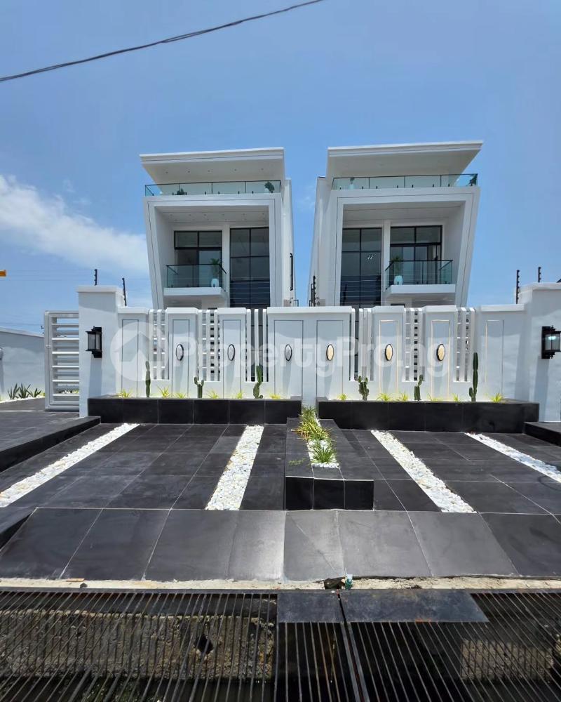 5 bedroom House for sale chevron Lekki Lagos