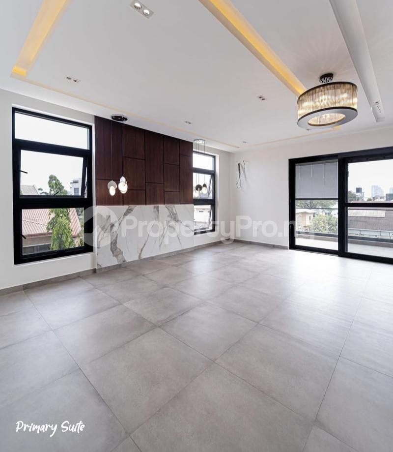 5 bedroom House for sale Ikoyi Lagos