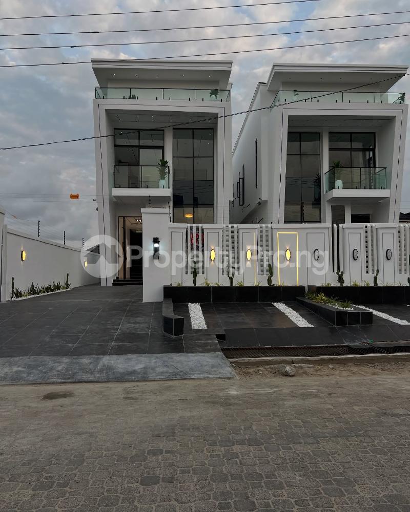 5 bedroom House for sale chevron Lekki Lagos
