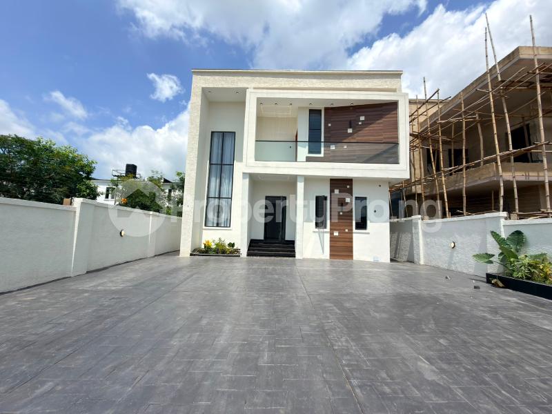 4 bedroom House for sale Centenary City Enugu Enugu