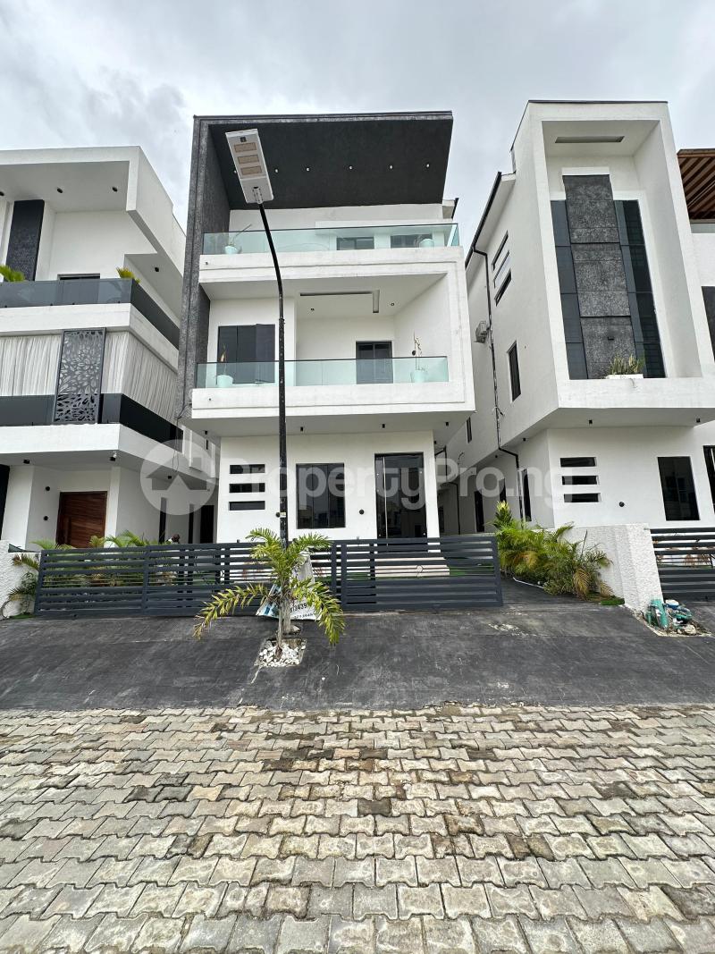 5 bedroom House for sale chevron Lekki Lagos