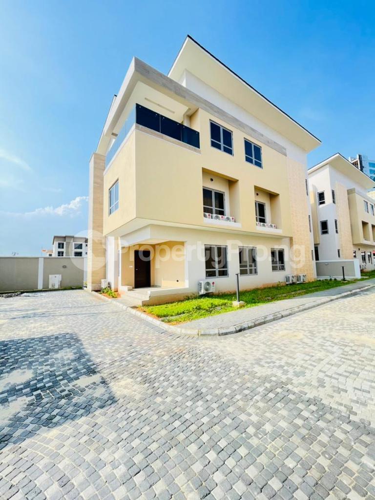 4 bedroom House for sale Victoria Island Lagos