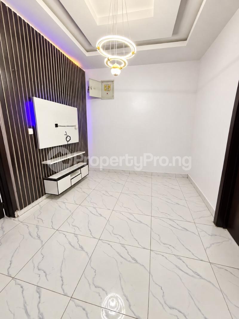 2 bedroom Flat / Apartment for rent Main Thomas Estate Thomas estate Ajah Lagos