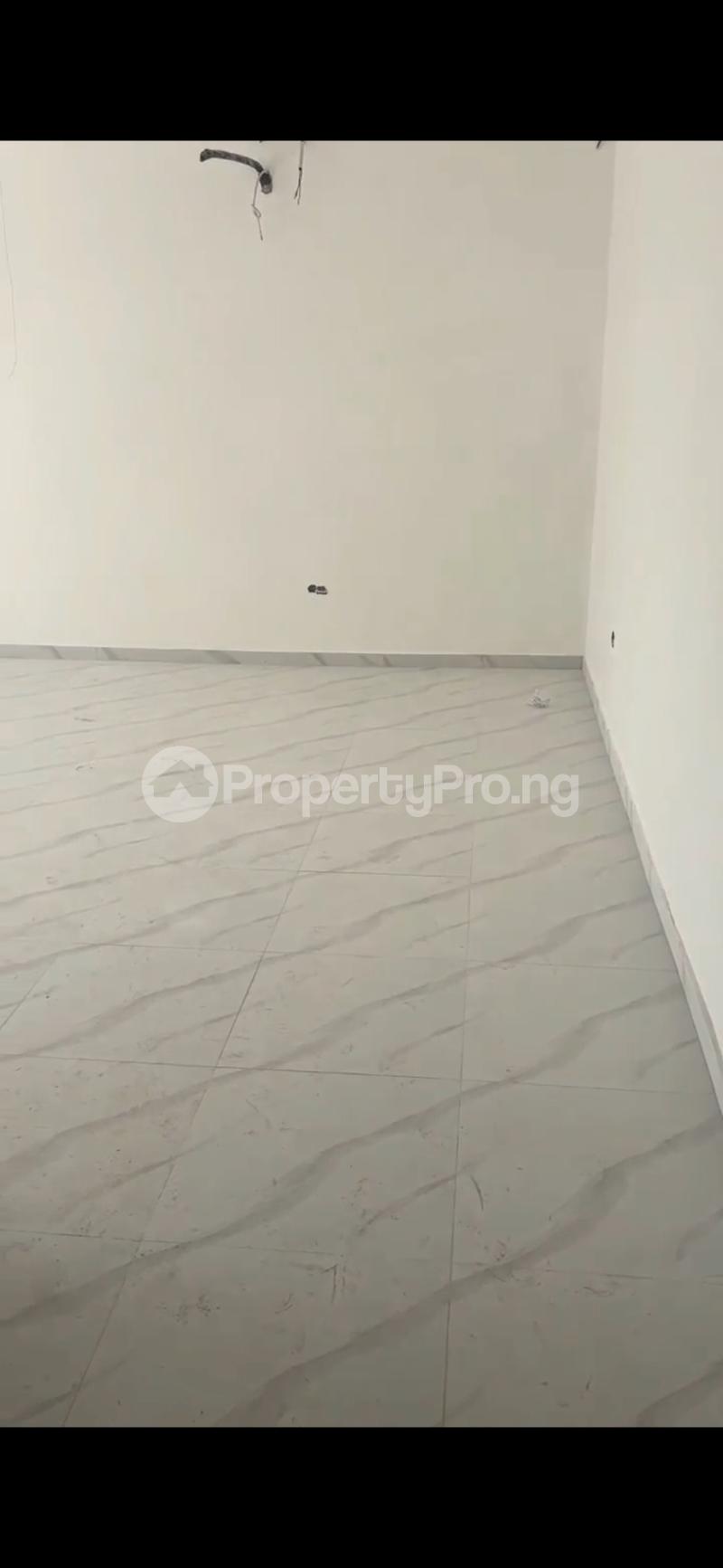 Commercial Property for rent Lekki Phase 1 Lekki Lagos