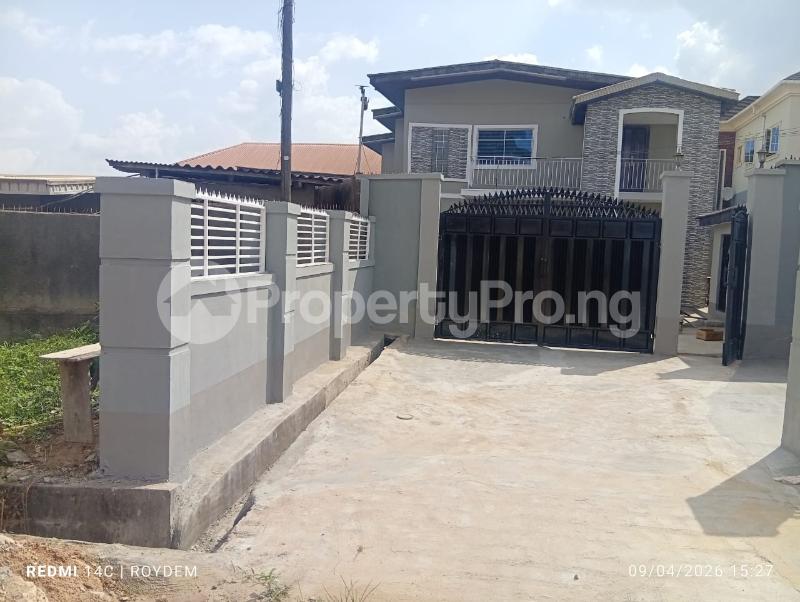 10 bedroom House for rent 14th Avenue Oluyole Oluyole Estate Ibadan Oyo