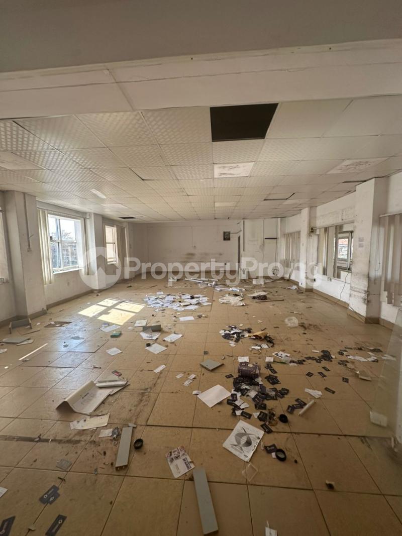 Commercial Property for rent Dugbe Adamasingba Ibadan Oyo