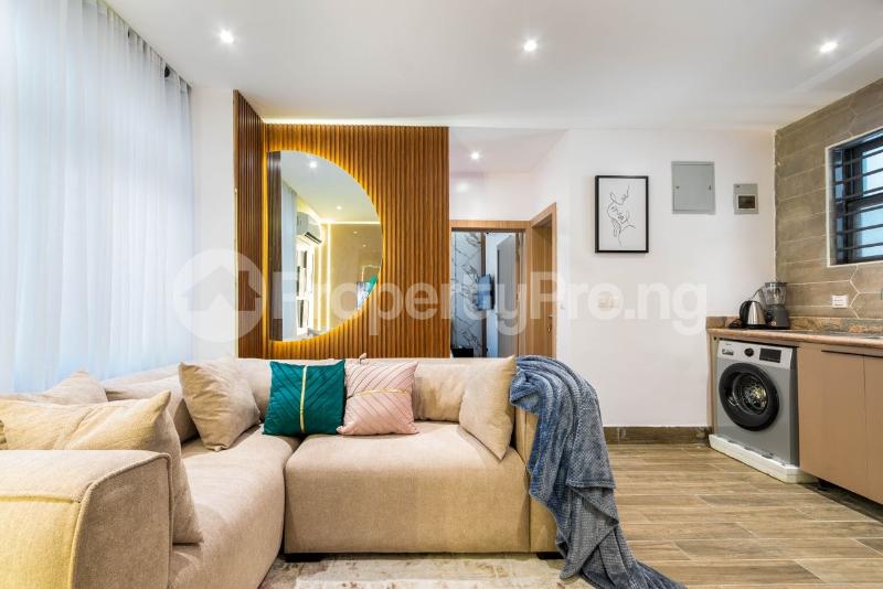 1 bedroom Flat / Apartment for shortlet ONIRU Victoria Island Lagos