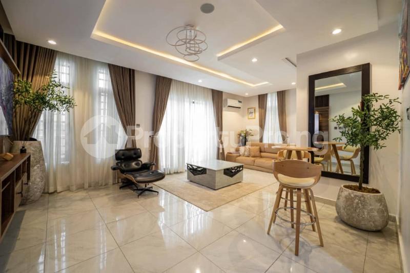 1 bedroom Flat / Apartment for shortlet Ologolo Lekki Lagos