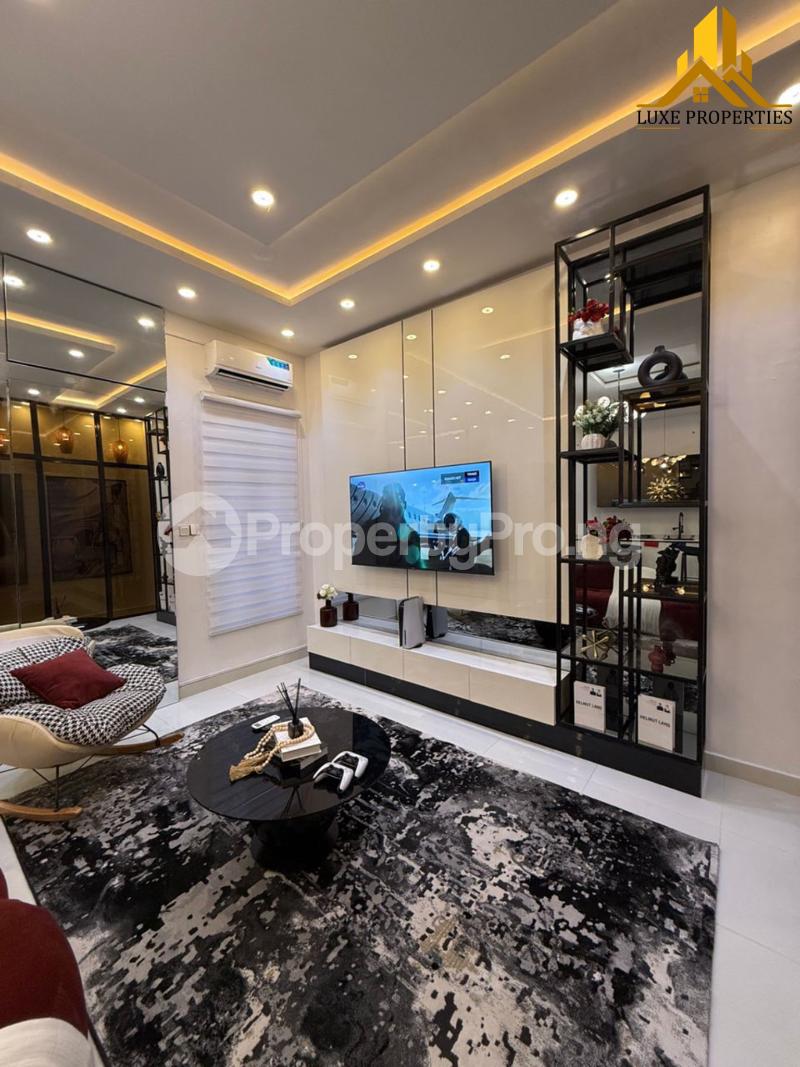 1 bedroom Flat / Apartment for shortlet Osapa london Lekki Lagos