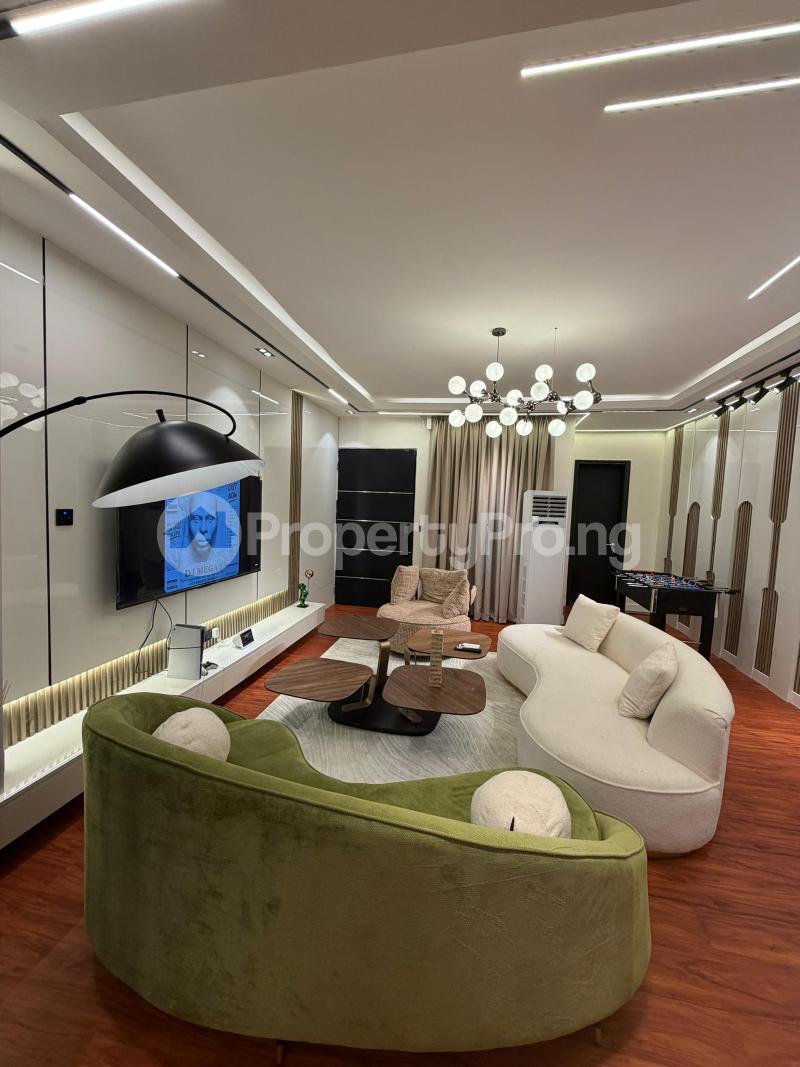 2 bedroom Flat / Apartment for shortlet Jahi Abuja